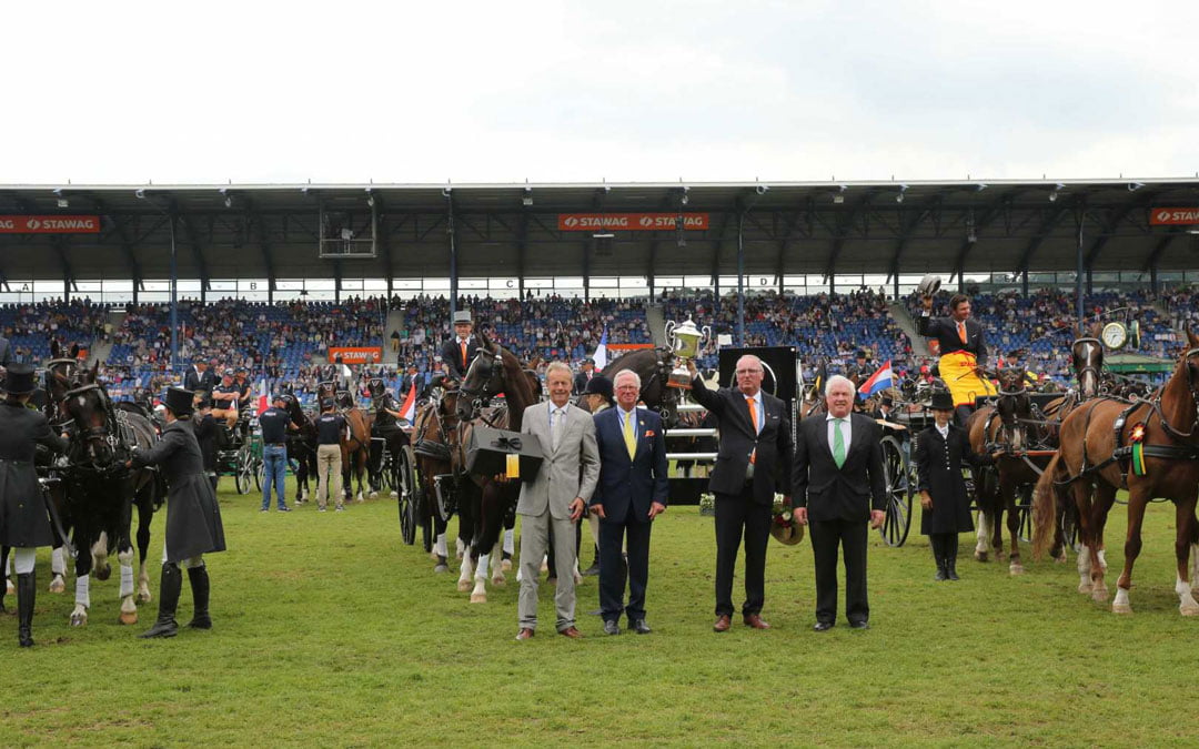 Menners winnen Aken voor de twaalfde keer