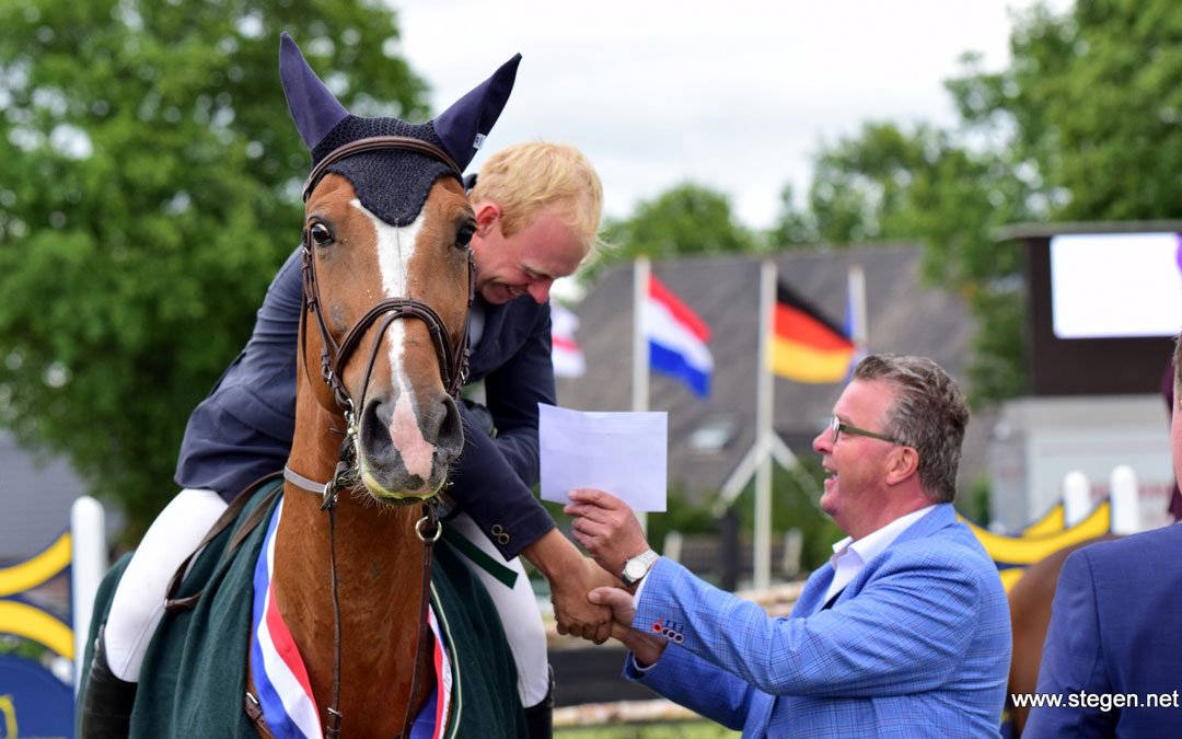 Derby van Drenthe prooi voor Lennard de Boer