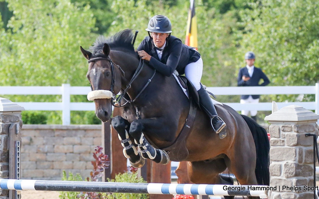Amanda Flint wint Grote Prijs met ‘bejaarde’ VDL Wittinger