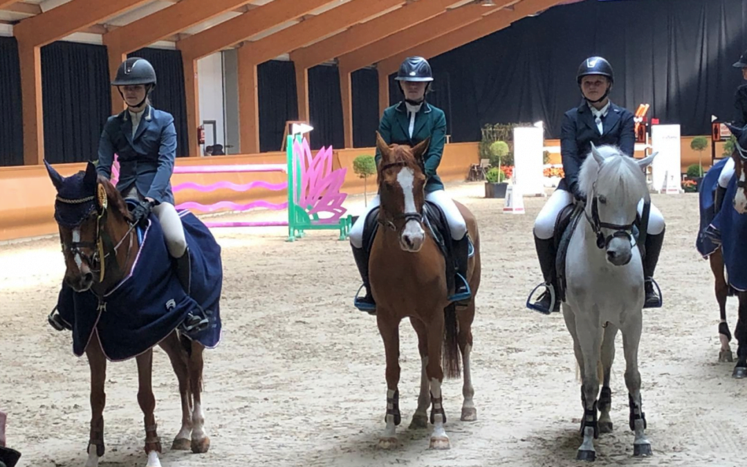 Myla van Andel wint in Kronenberg