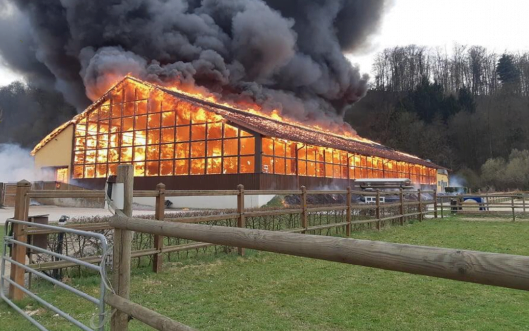Enorme brand bij Gerfried Puck