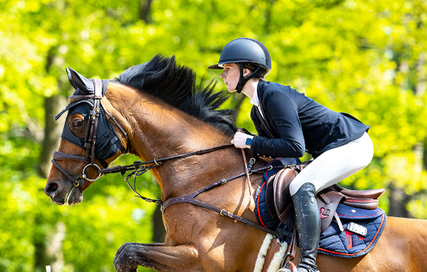Liesje Vrolijk start goed in Oliva