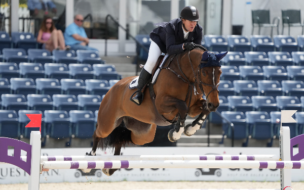 McLain Ward wint weer in Wellington