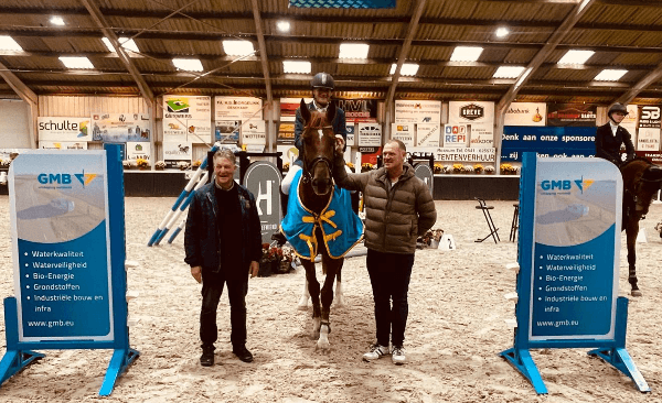 Henk Kwakkel wint met zelf gefokte Pogacar DS